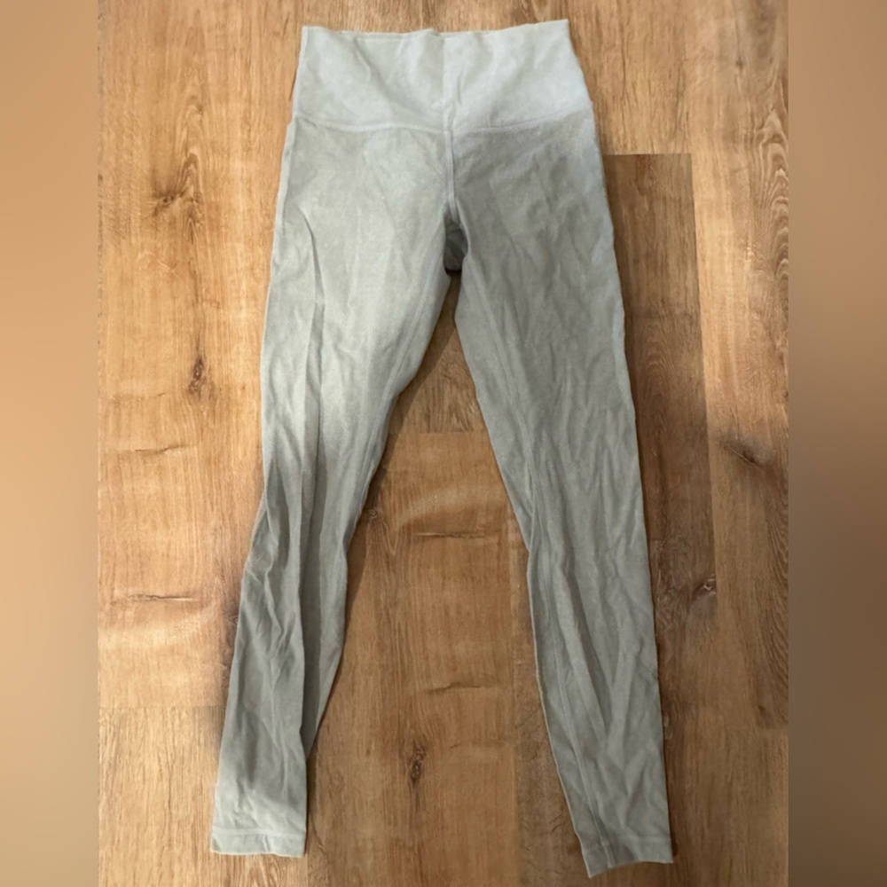 Gray stonewashed leggings full length